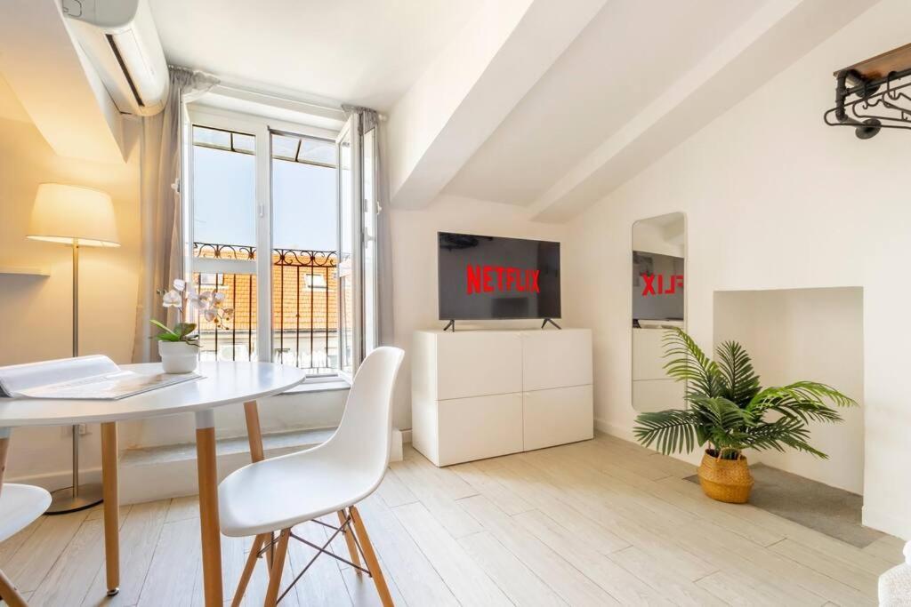 Centro Deluxe Suite Con Wi-Fi E Netflix Turim Exterior foto